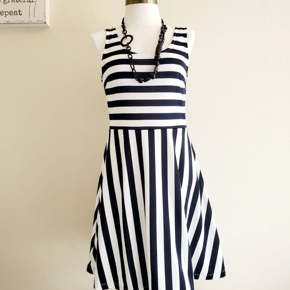 H&M Dresses & Skirts - *HP*H&M Dress Women A-line Black White Stripes